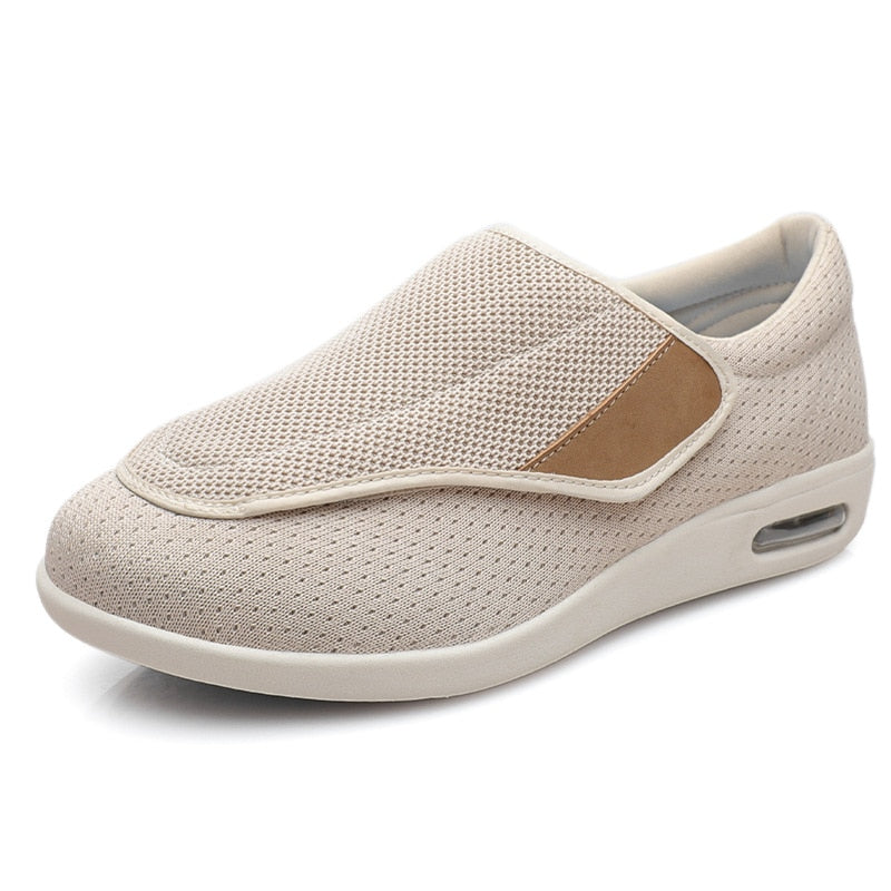 Women's Wide-Fit Comfort Shoes in Grey, Beige & Black — Cushioned Walking Shoes for Sensitive Feet & All-Day Wear | Koossa