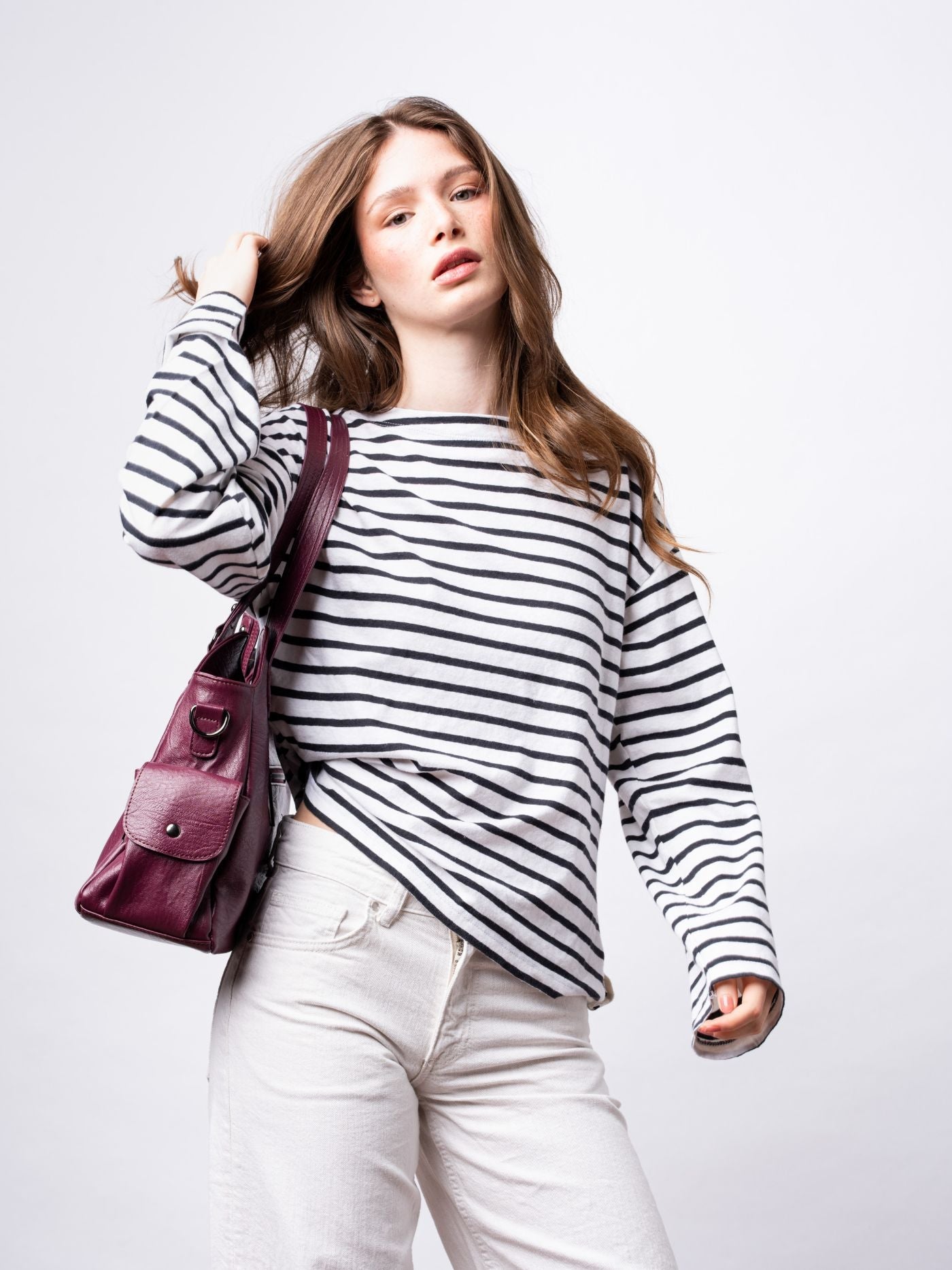 Structured Leather-Look Tote with Detachable Crossbody Strap in Black for Work and Weekend | Koossa