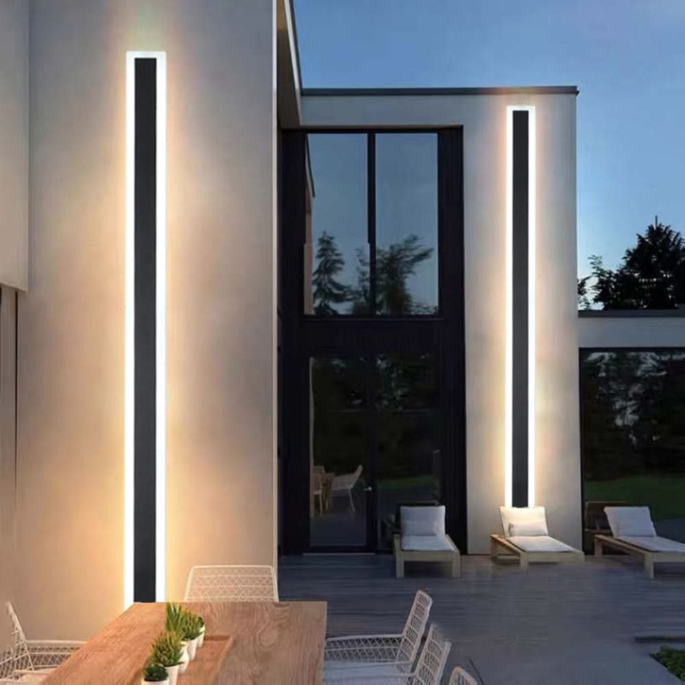 Applique murale LED extérieure moderne IP65 noire et blanche éclairage jardin balcon terrasse façade design | Koossa