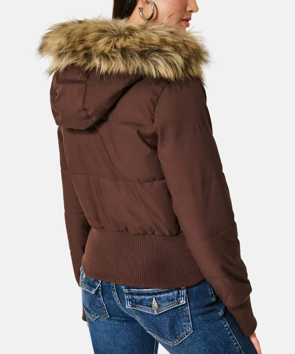 Women's Quilted Winter Puffer Jacket with Detachable Faux Fur Hood — Insulated Warm Coat for Autumn & Winter | Koossa
