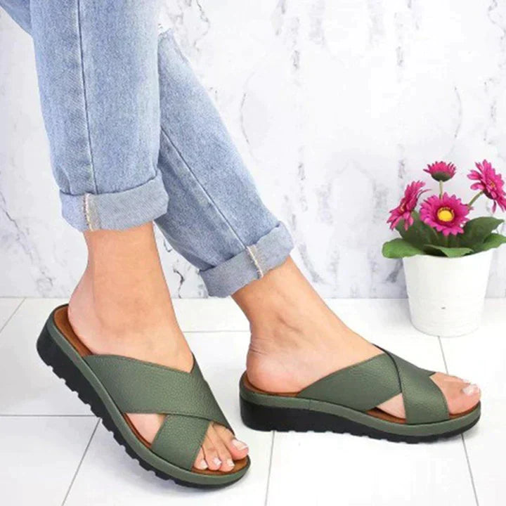 Contoured Footbed Sandals in Silver, Gold, Black, and Green for Everyday Comfort and Warm-Weather Style | Koossa