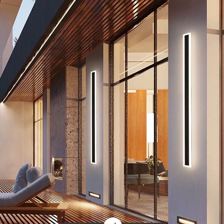 Applique murale LED extérieure moderne IP65 noire et blanche éclairage jardin balcon terrasse façade design | Koossa