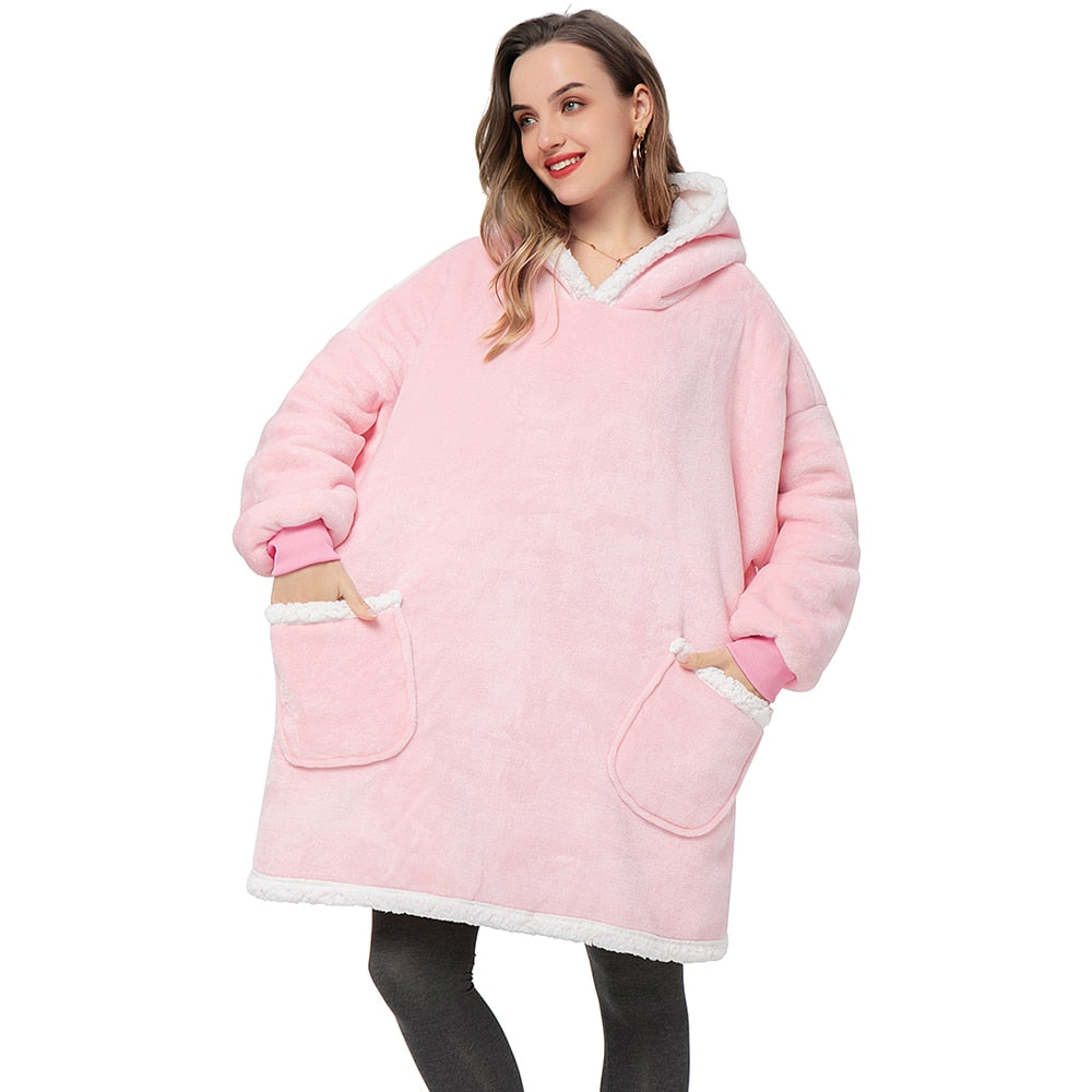 Oversized Hooded Blanket Wrap — Cosy Loungewear for Relaxing at Home & Snuggling on the Sofa | Koossa