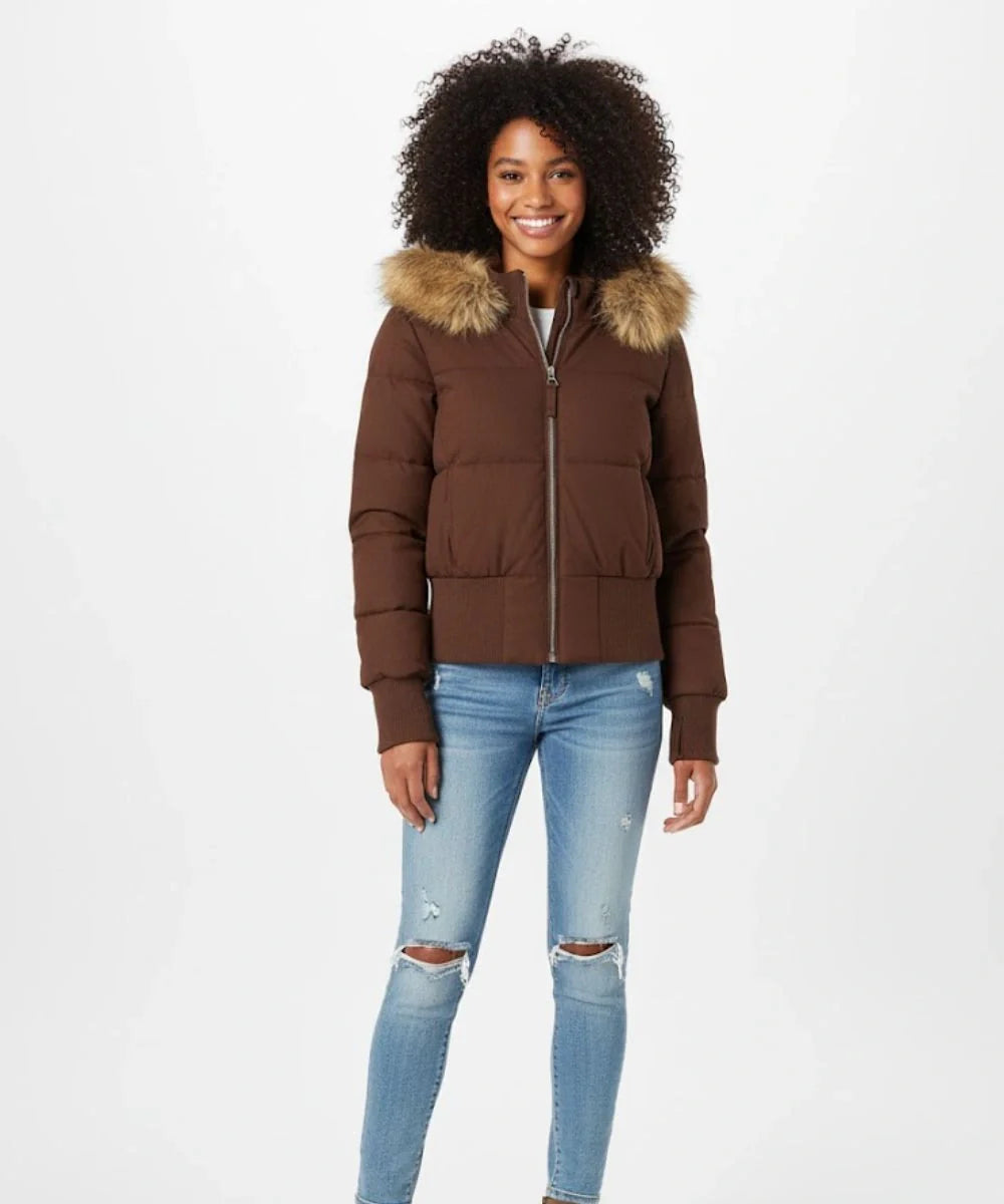 Women's Quilted Winter Puffer Jacket with Detachable Faux Fur Hood — Insulated Warm Coat for Autumn & Winter | Koossa