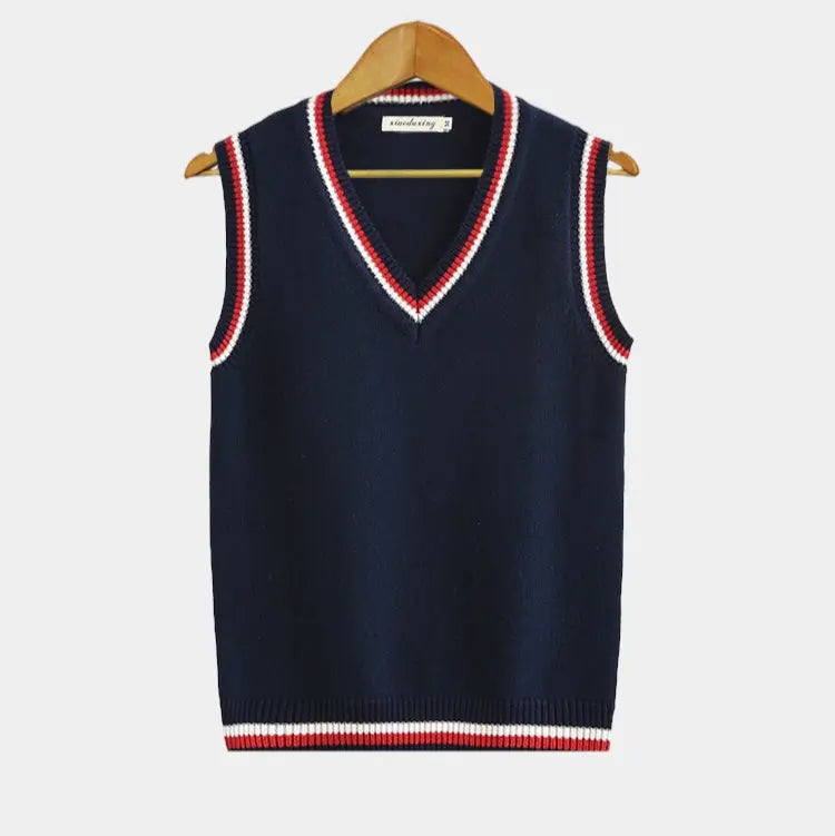 Knitted Sleeveless Jumper with V-Neck and Ribbed Trim in Classic Colours for Smart Layering and Everyday Elegance | Koossa