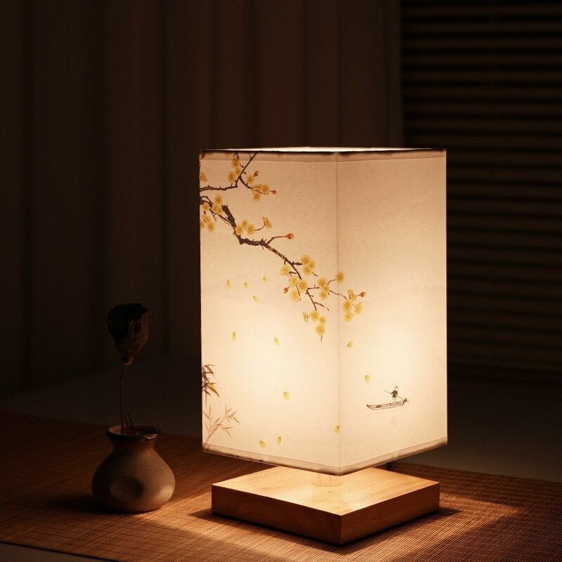 Lampe de chevet bambou tressé style Japandi zen pour chambre bureau éclairage d'ambiance bois naturel apaisant | Koossa