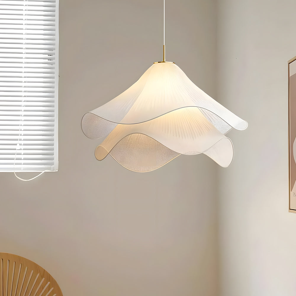 Plafonnier Fleur Textile Métal E27 Lumière Douce Salon Salle à Manger Chambre Décoration Poétique Design Élégant | Koossa