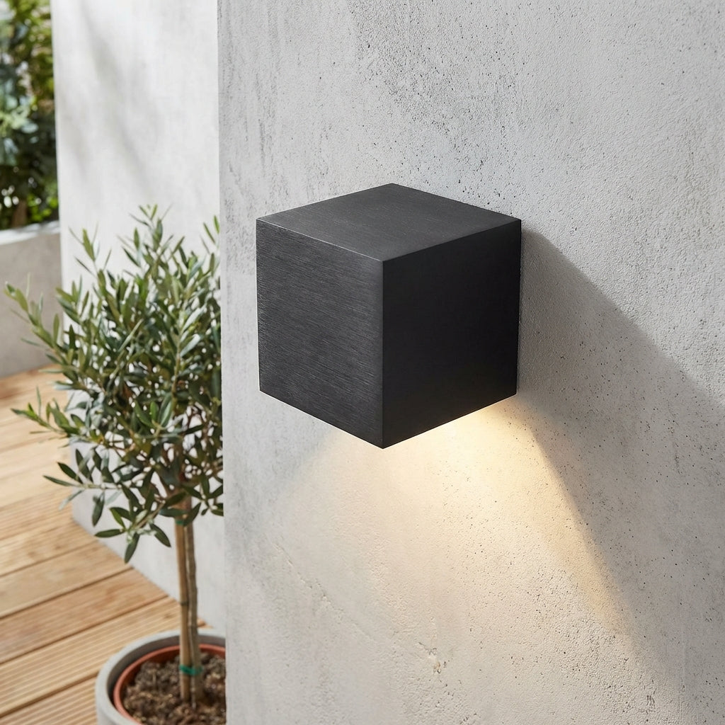 Applique murale extérieure LED carrée double flux lumineux IP65 noir mat éclairage façade terrasse entrée | Koossa