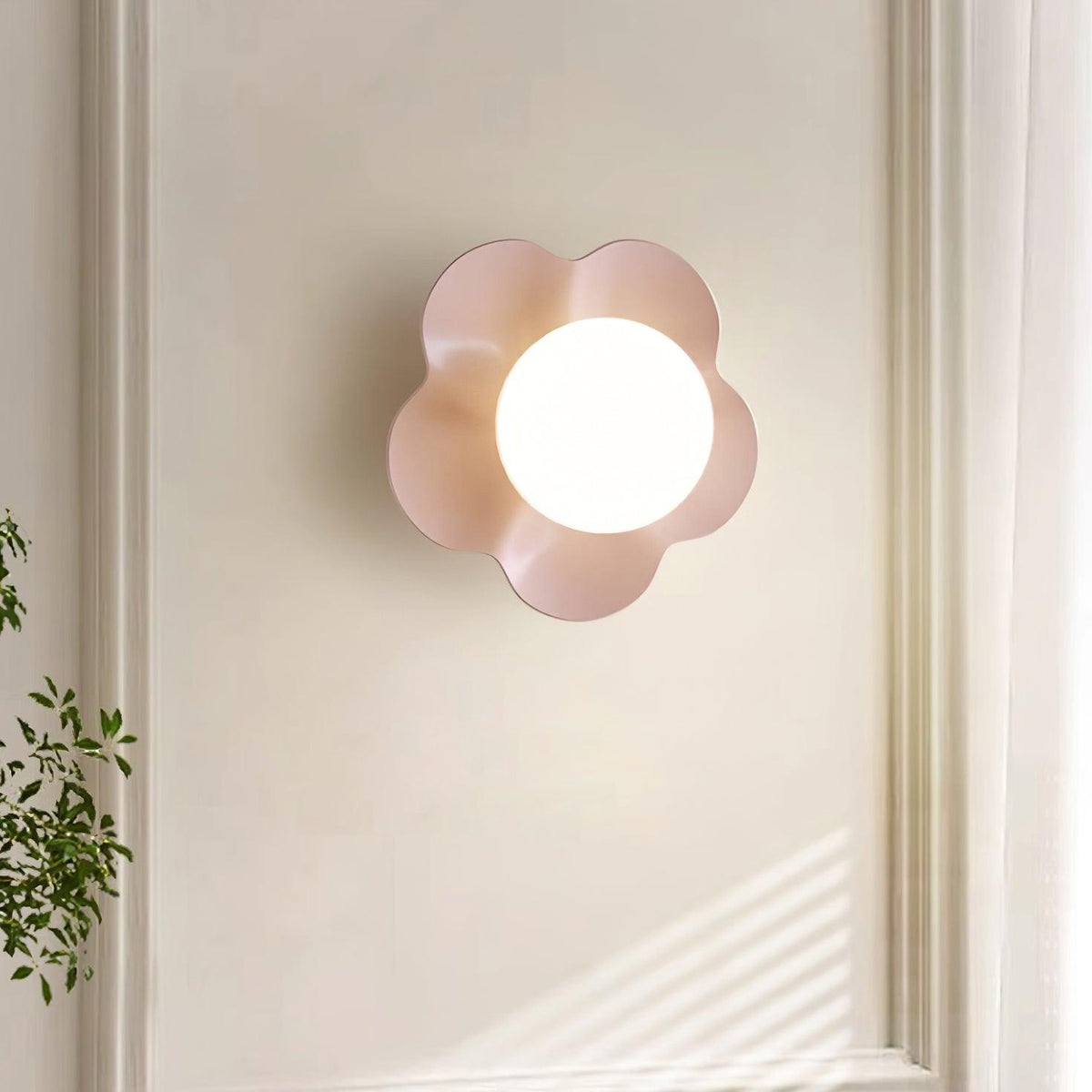 Floral Glass Wall Sconce with Resin Base - Dimmable G9 Single-Bulb Fixture for Bedroom, Living Room, Hallway - Modern Flower-Shaped Accent | Lonoma
