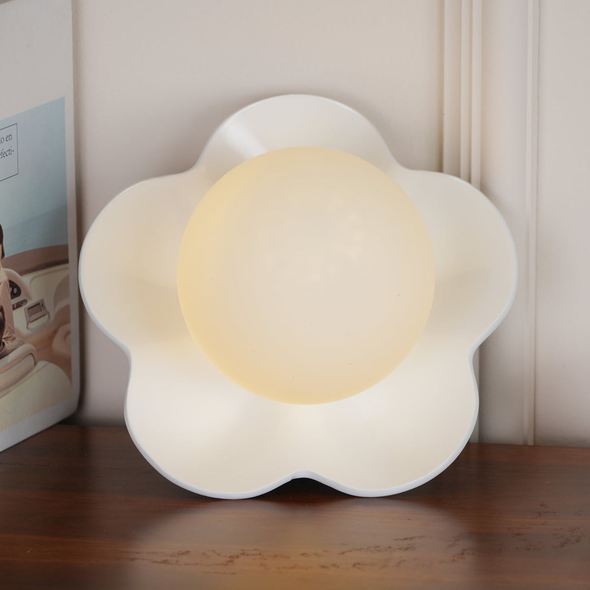 Floral Glass Wall Sconce with Resin Base - Dimmable G9 Single-Bulb Fixture for Bedroom, Living Room, Hallway - Modern Flower-Shaped Accent | Lonoma