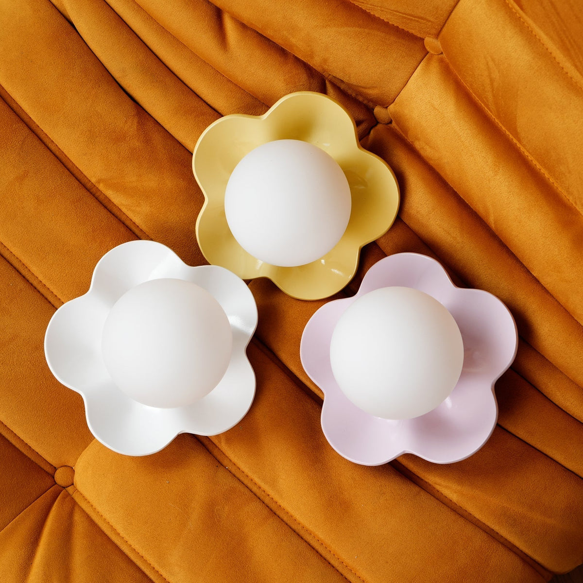 Floral Glass Wall Sconce with Resin Base - Dimmable G9 Single-Bulb Fixture for Bedroom, Living Room, Hallway - Modern Flower-Shaped Accent | Lonoma