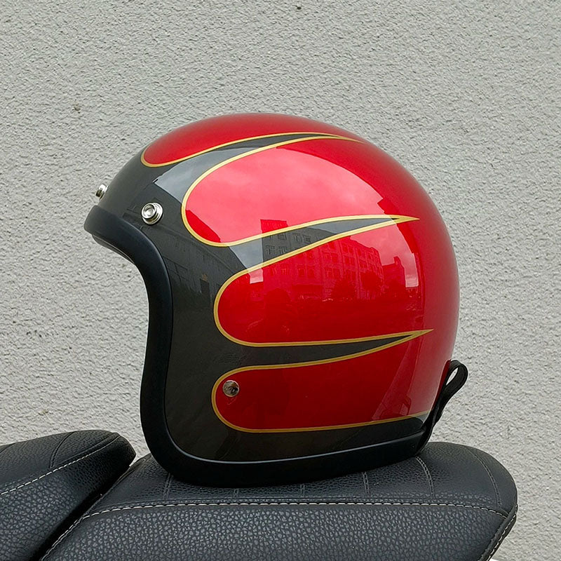 Retro Low-Profile Motorcycle Helmet — Classic Safety Helmet for Vintage Bike Riders & Open-Road Touring | Koossa