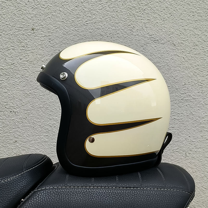 Retro Low-Profile Motorcycle Helmet — Classic Safety Helmet for Vintage Bike Riders & Open-Road Touring | Koossa