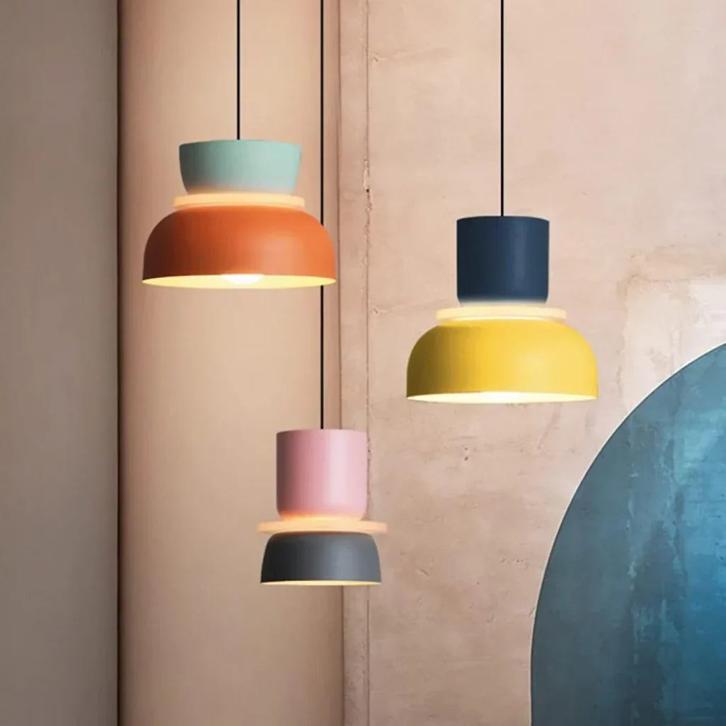 Suspension Scandinave Bicolore à Deux Abat-Jours Superposés pour Salle à Manger et Séjour Contemporain | Koossa