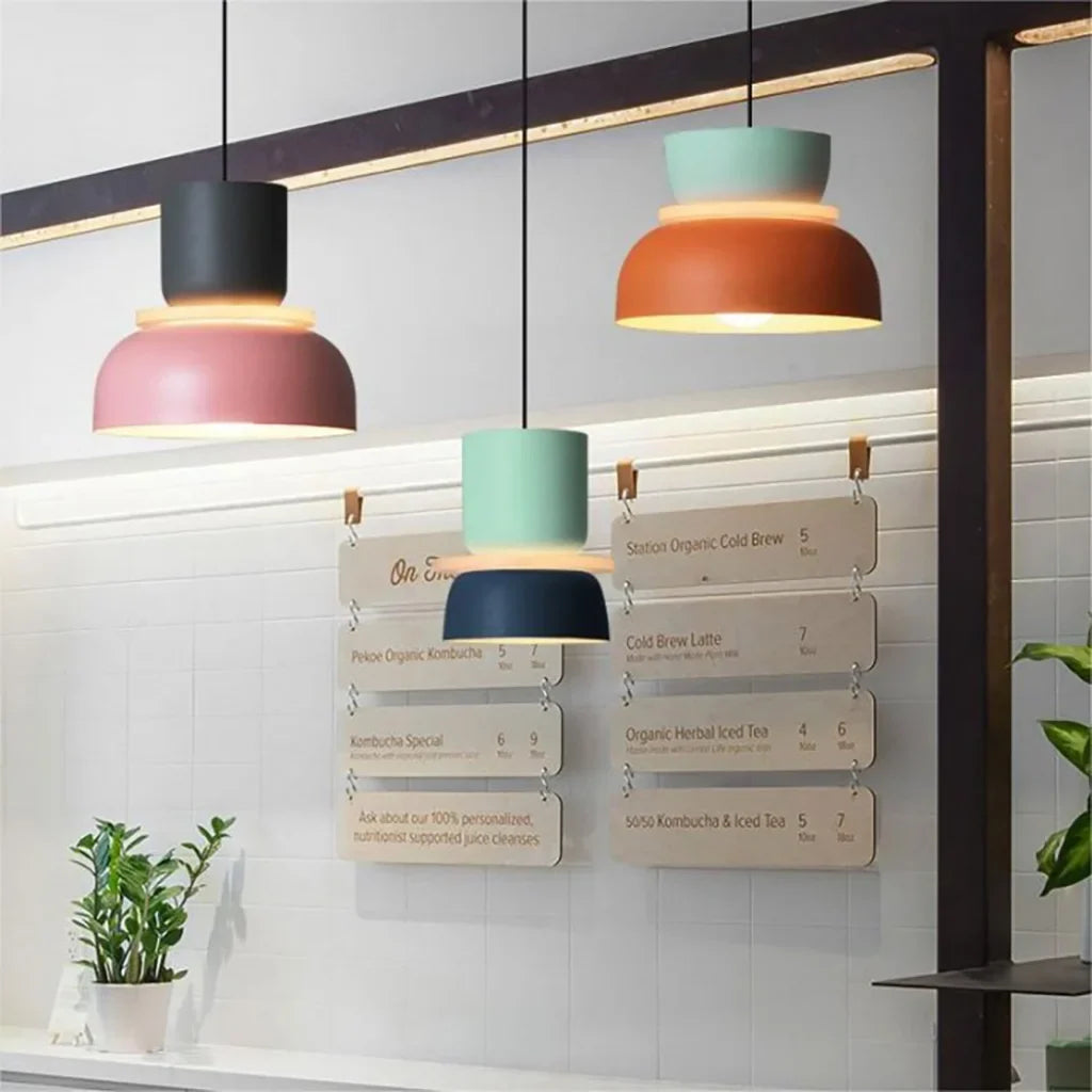 Suspension Scandinave Bicolore à Deux Abat-Jours Superposés pour Salle à Manger et Séjour Contemporain | Koossa