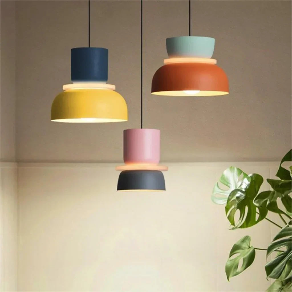 Suspension Scandinave Bicolore à Deux Abat-Jours Superposés pour Salle à Manger et Séjour Contemporain | Koossa