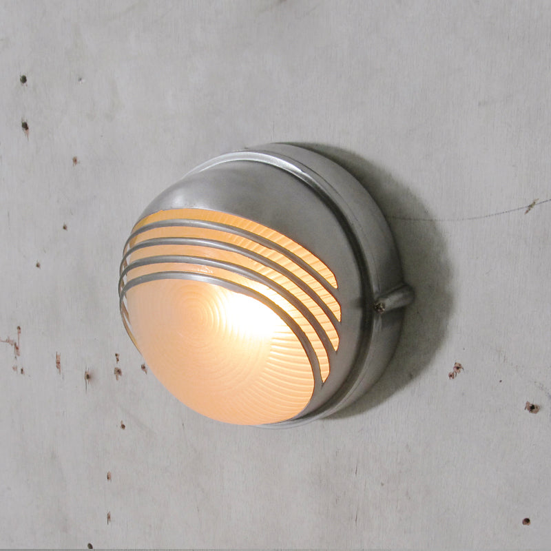 Applique murale extérieure en laiton avec globe en verre pour terrasse jardin allée éclairage vintage | Koossa