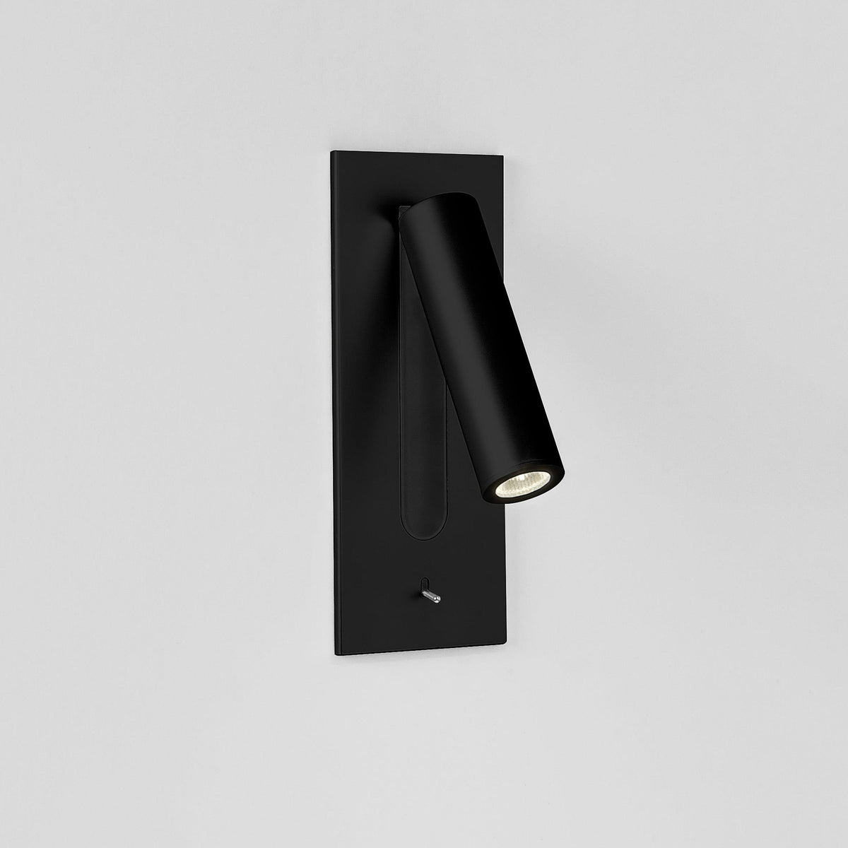 Industrial Wall Sconce with Adjustable Light Temperature 3000K-6000K Built-In Switch Aluminum Minimalist Wall Light for Living Room Bedroom | Lonoma