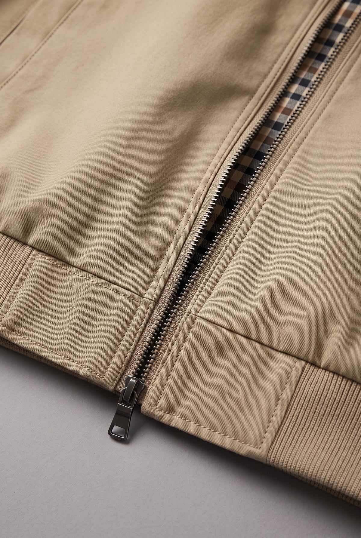 Men's Cotton Zip Jacket with Classic Collar & Side Pockets for Everyday Casual Wear | Lonoma