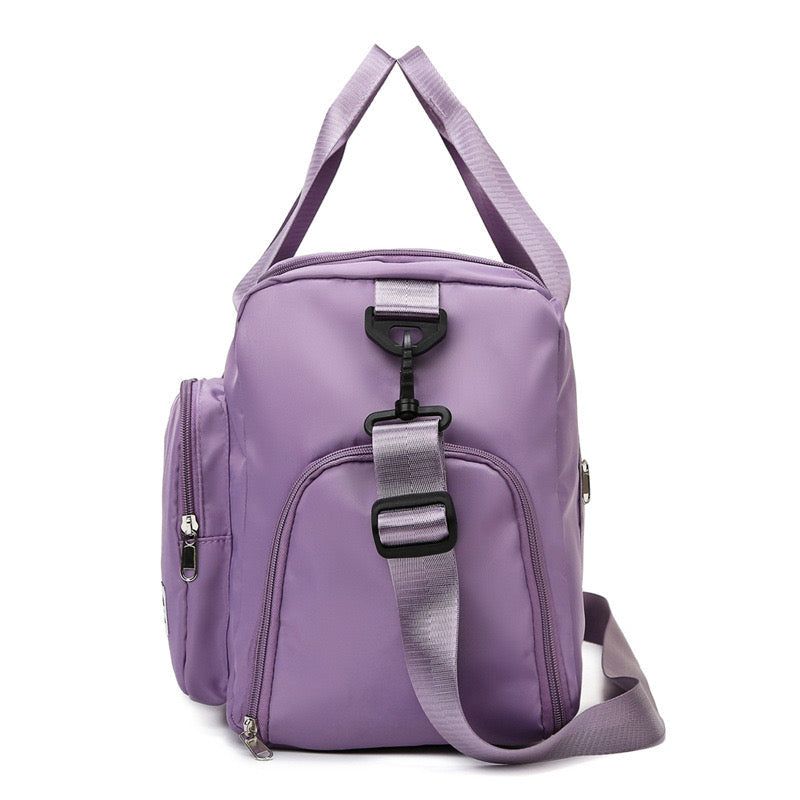 Sports Duffle Weekend Bag with Separate Shoe Compartment — Multi-Pocket Travel Holdall for Gym & Leisure | Koossa