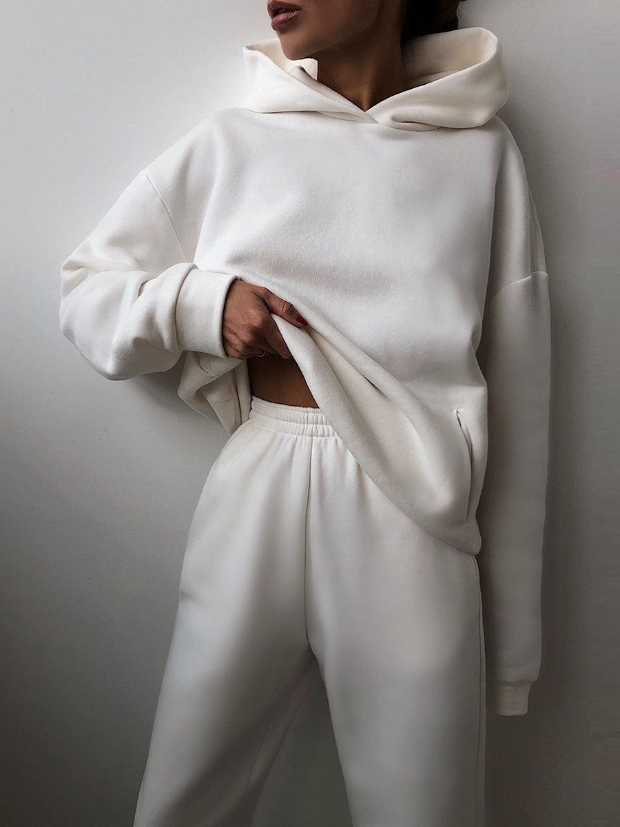 Women's Two-Piece Tracksuit Set with Zip Jacket and Elasticated Joggers — Casual Loungewear for Everyday Comfort | Koossa