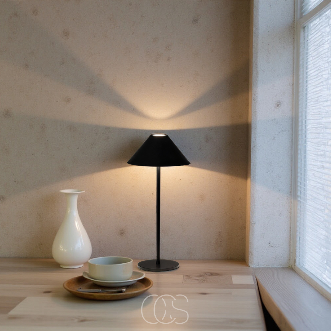 Lampe de table LED sans fil tactile dimmable intérieur extérieur étanche IP54 métal acier rechargeable portable | Koossa