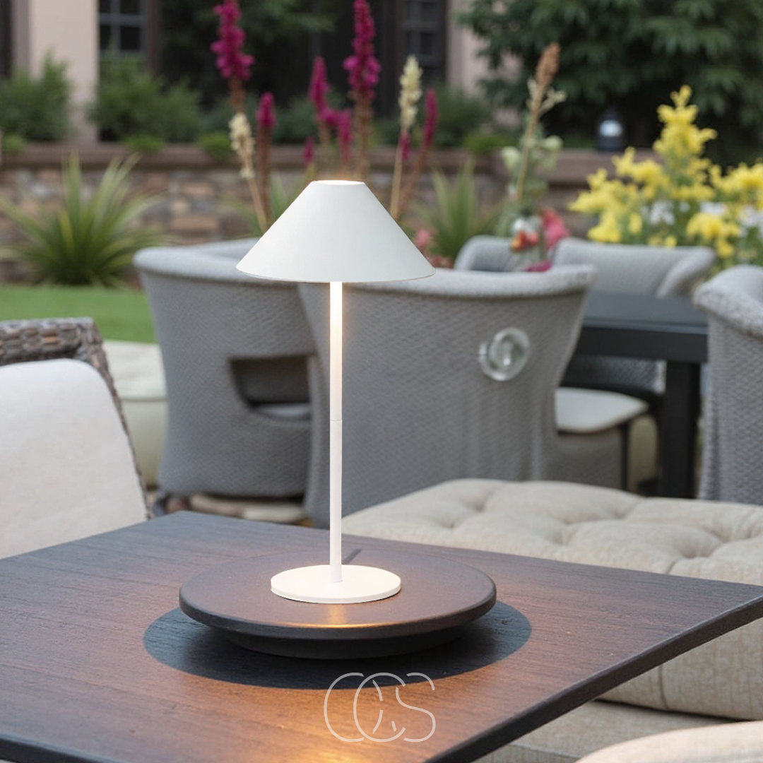 Lampe de table LED sans fil tactile dimmable intérieur extérieur étanche IP54 métal acier rechargeable portable | Koossa
