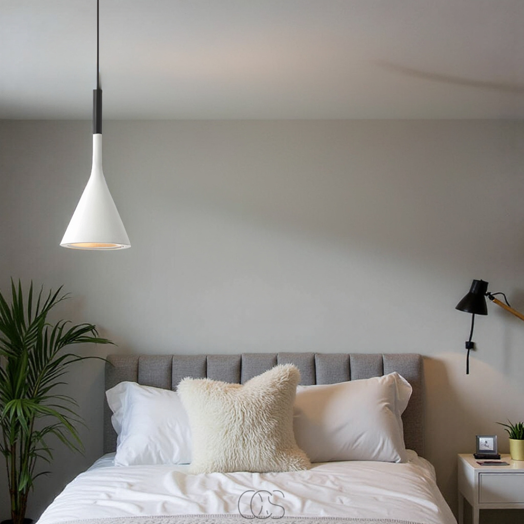 Suspension nordique intemporelle fer et aluminium E27 blanche ou noire éclairage ambiance pour salon chambre | Koossa