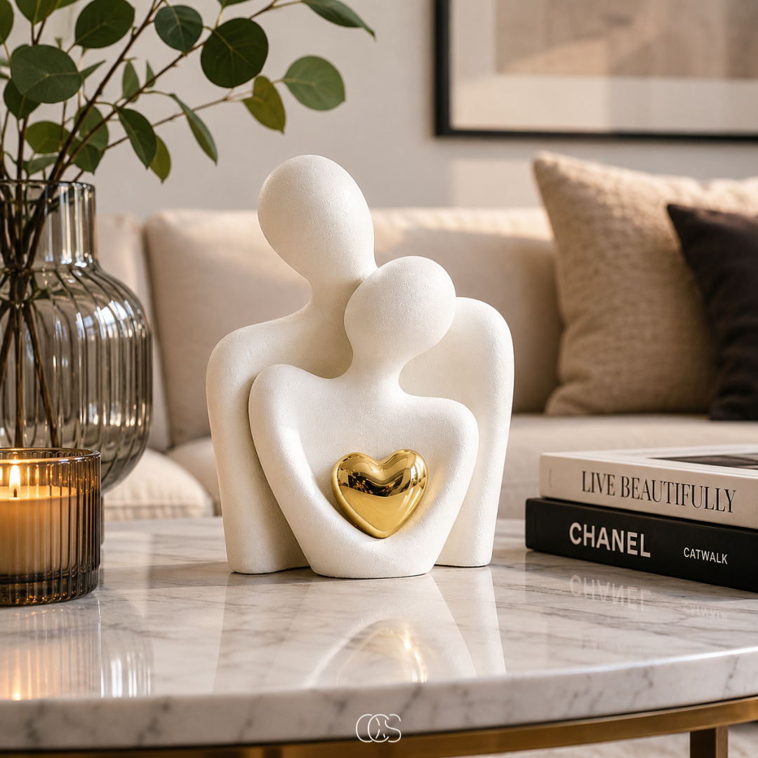 Duo de statuettes enlacées en céramique mate minimaliste moderne décoration salon chambre ambiance zen | Koossa