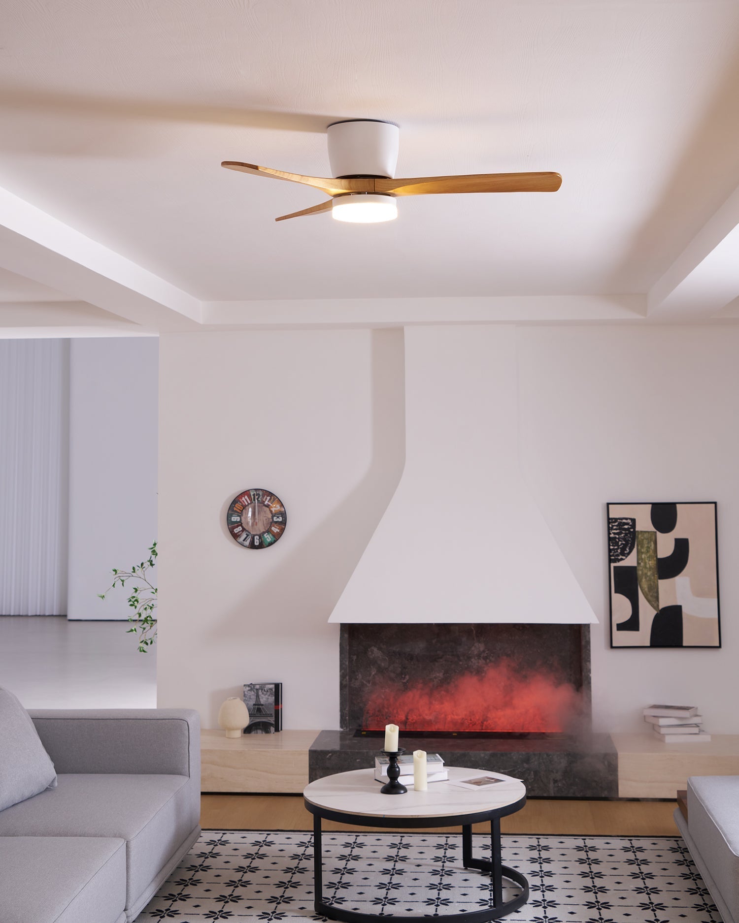 Ventilateur de plafond lumineux lames bois naturel design nordique silencieux économe chambre salon moderne | Koossa