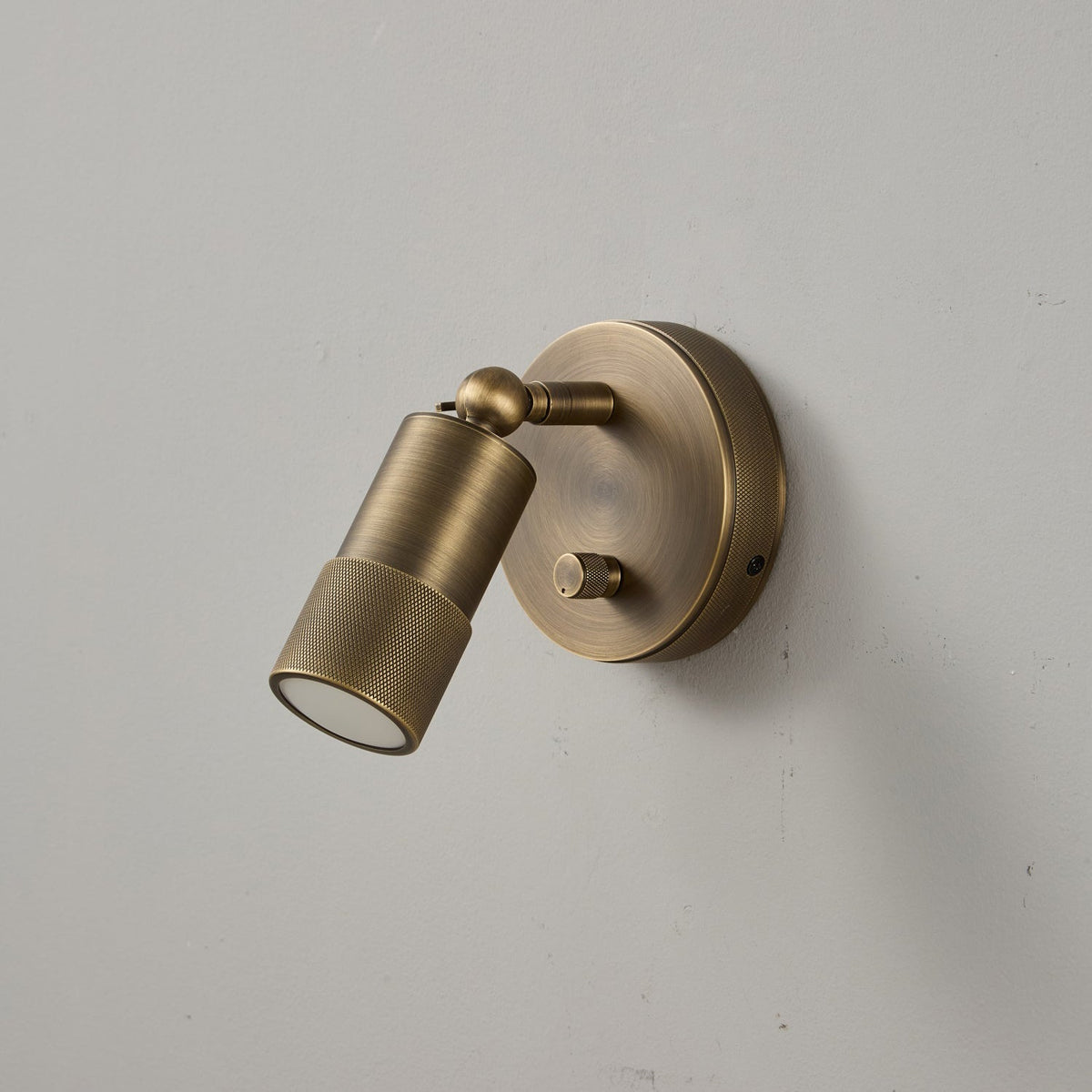 Integrated LED Wall Sconce 6W Brass Metal Warm Light Fixture for Hallway Bedroom Living Room Bathroom Vanity Modern Industrial Accent Light | Lonoma