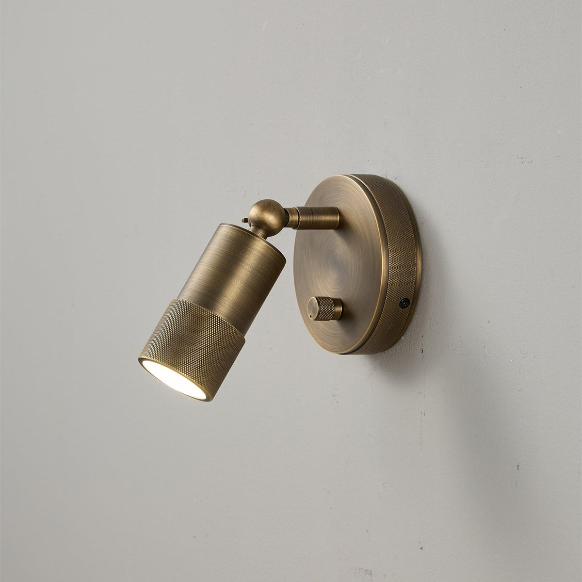Integrated LED Wall Sconce 6W Brass Metal Warm Light Fixture for Hallway Bedroom Living Room Bathroom Vanity Modern Industrial Accent Light | Lonoma