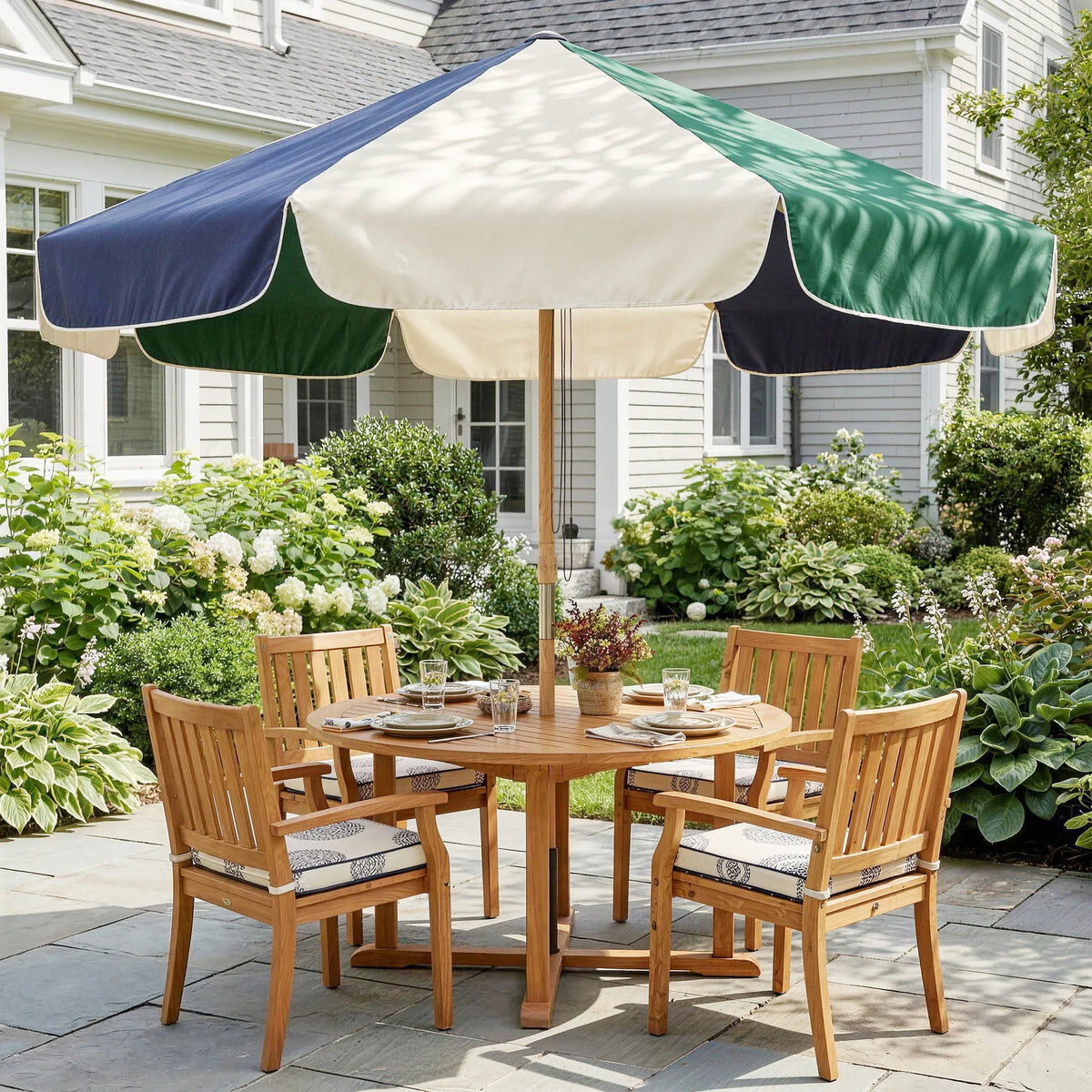 7.5 ft Patio Umbrella with Pulley System, Two-Tone Dark Green & Cream Canopy, UPF 30+ Sun Shade for Deck Balcony Pool Garden | Lonoma