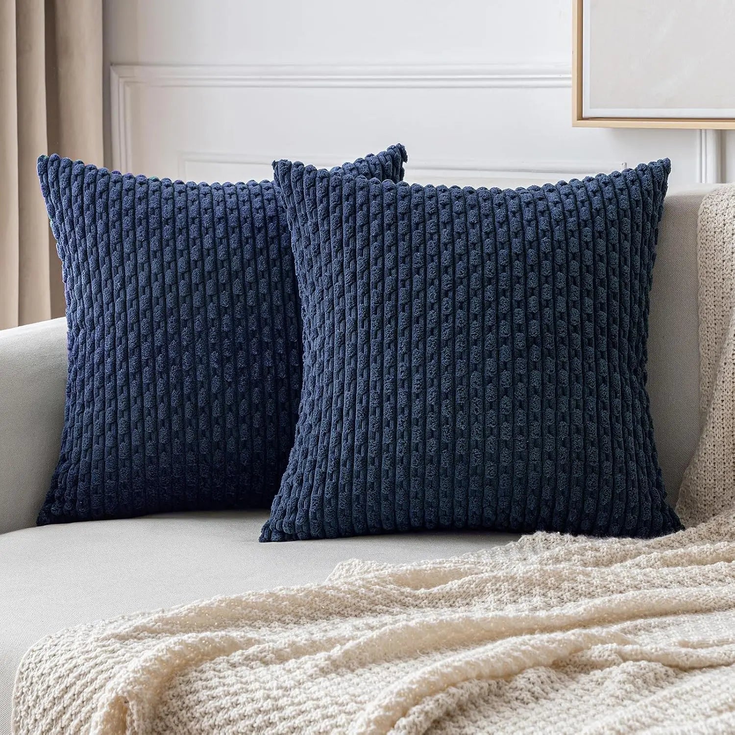 Coussin Décoratif en Velours Côtelé 45 × 45 cm pour Canapé Chambre Salon Intérieur Élégant Confort Doux | Koossa