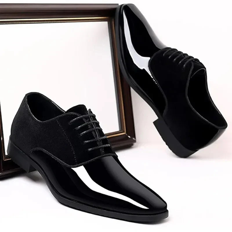 Men's Contrast-Finish Oxford Shoes with Lace-Up Detail in Black and Royal Blue for Formal Occasions and Evening Wear | Koossa