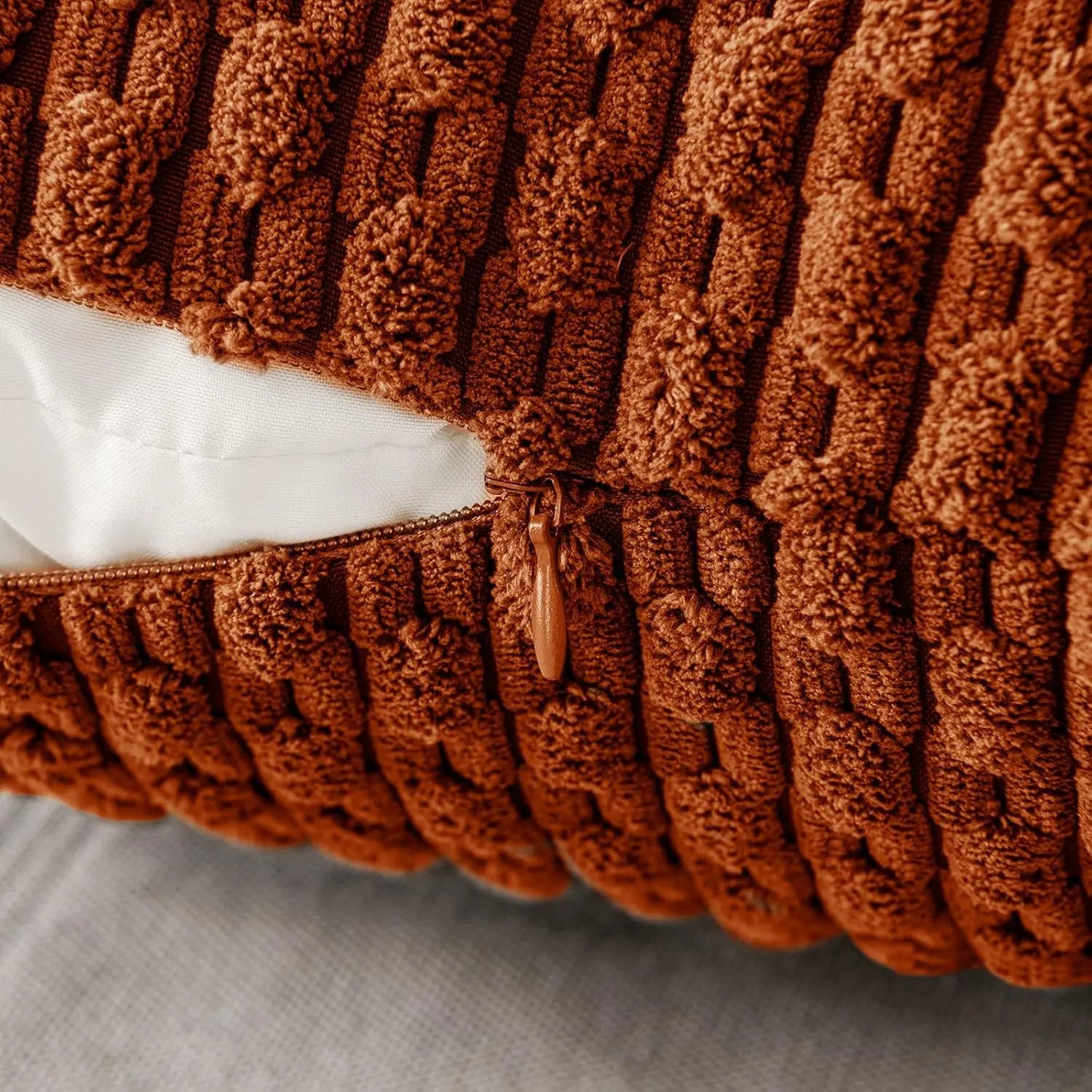 Coussin Décoratif en Velours Côtelé 45 × 45 cm pour Canapé Chambre Salon Intérieur Élégant Confort Doux | Koossa