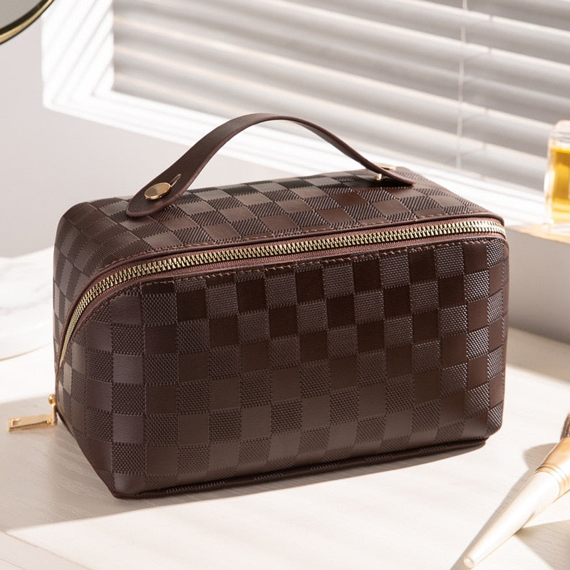 Women's Checkered Cosmetic Bag — Spacious Travel Make-Up Organiser with Multiple Compartments | Koossa