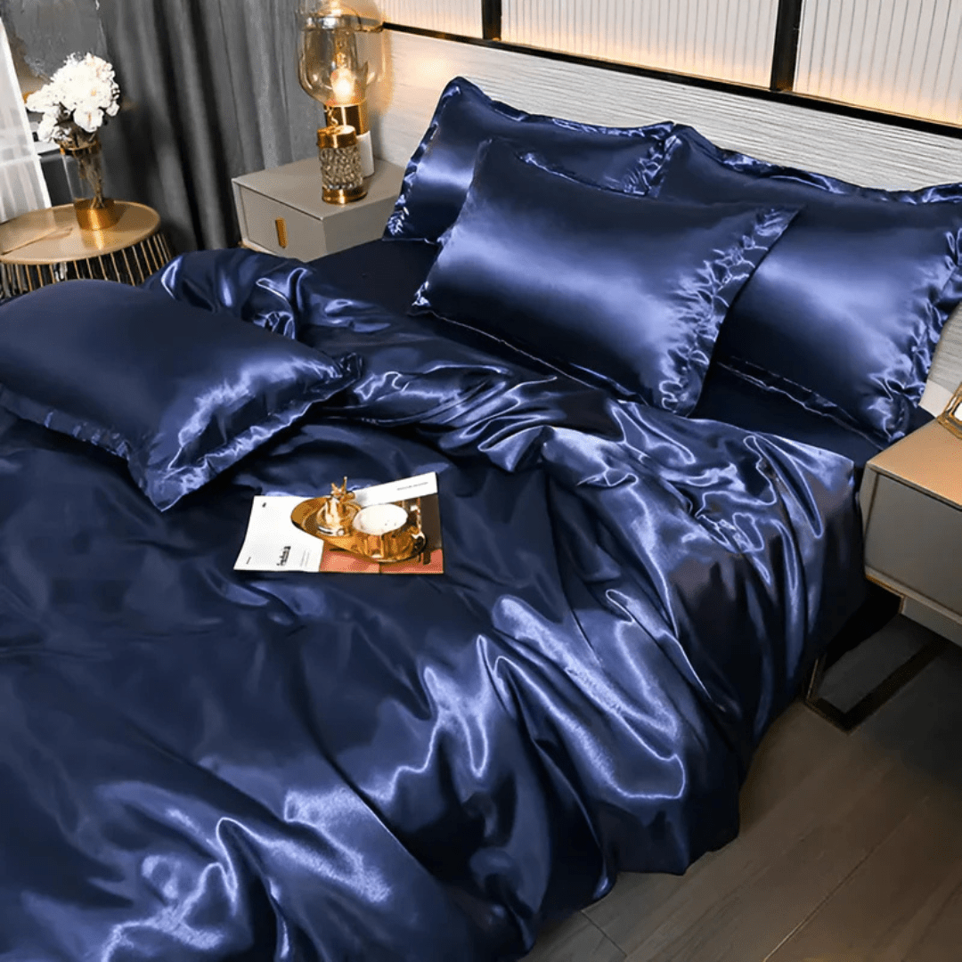 22 Momme Silk Bedding Set, Duvet Cover, Fitted Sheet & 2 Pillowcases, Temperature Regulating Hypoallergenic Luxury Bedroom Sheets | Lonoma