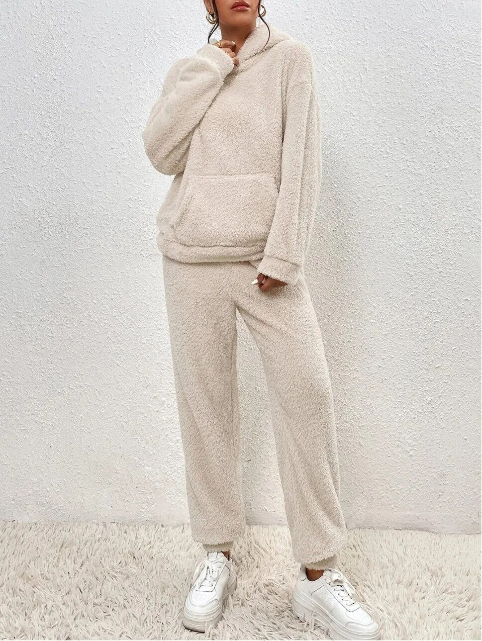 Hooded Fleece Lounge Set Women's Two-Piece Teddy Sweatsuit with Kangaroo Pocket for Winter Cozy Homewear Soft Plush Tracksuit | Lonoma