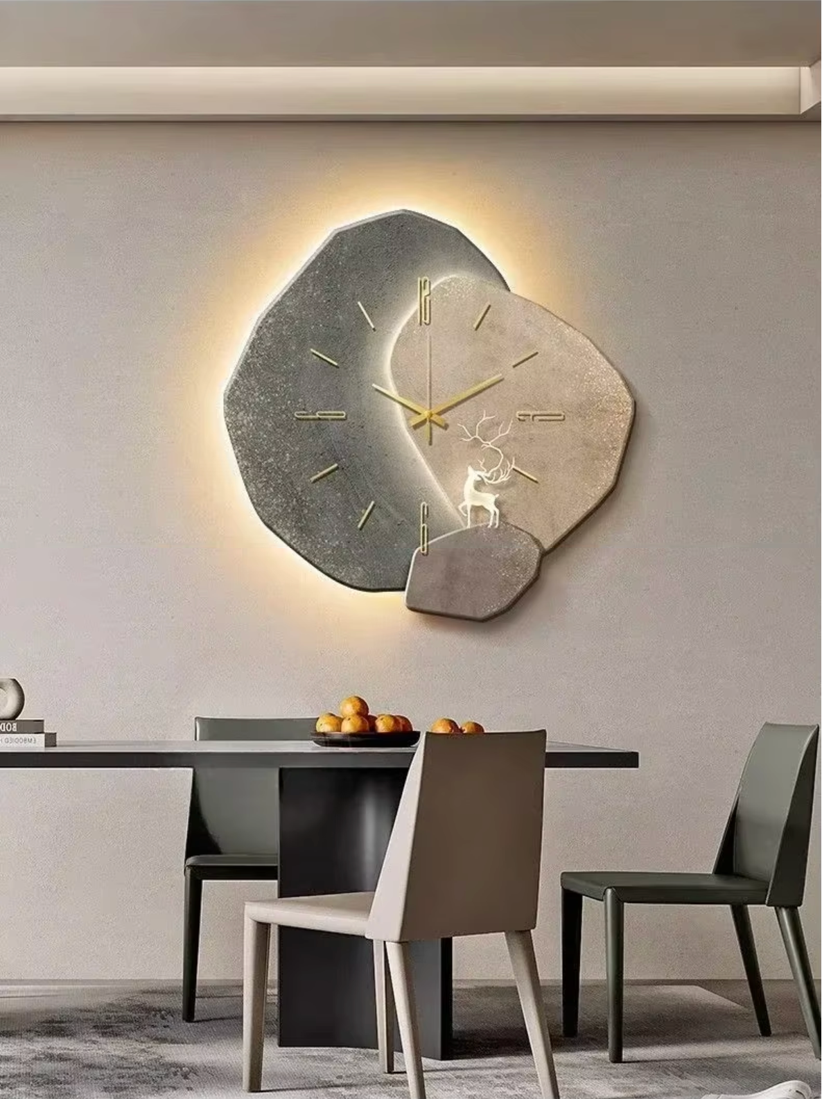 Horloge murale en bois naturel avec éclairage LED d'ambiance — Design moderne fluide pour salon et chambre | Koossa