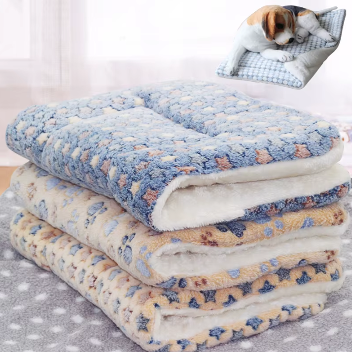Pet Blanket Fleece Soft Washable XS–XXL Dog Cat Mat Bed Sofa Protector Light Grey Grey Blue Brown Navy Pink Rose Gold | Koossa