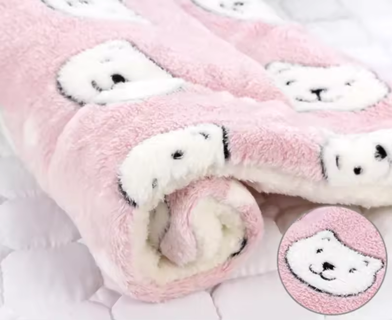 Pet Blanket Fleece Soft Washable XS–XXL Dog Cat Mat Bed Sofa Protector Light Grey Grey Blue Brown Navy Pink Rose Gold | Koossa