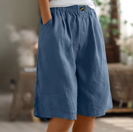 Relaxed Cotton Shorts in Thirteen Colours for Effortless Summer Days | Women's Casual Tailored Shorts | Koossa