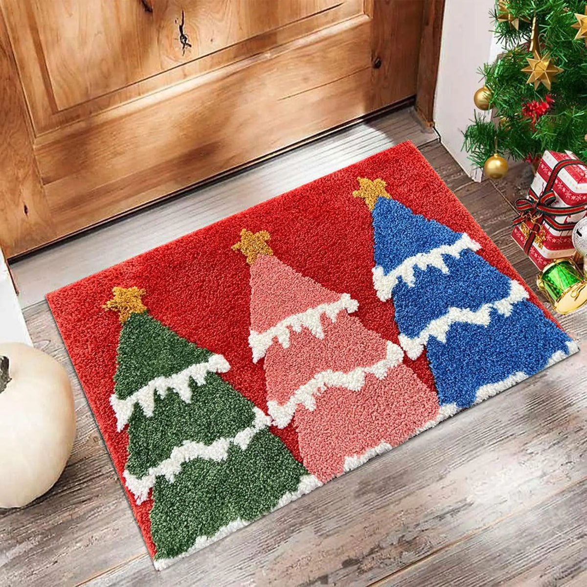 Holiday Welcome Mat Festive Santa Claus Door Mat Non-Slip Polyester Christmas Doormat for Entry Indoor Outdoor Home Decoration | Lonoma