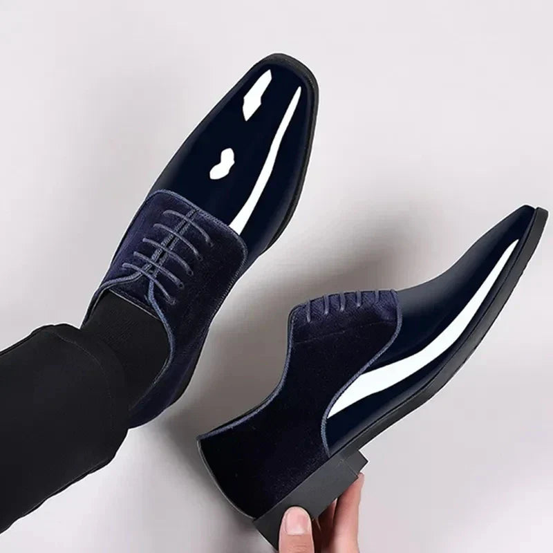Men's Contrast-Finish Oxford Shoes with Lace-Up Detail in Black and Royal Blue for Formal Occasions and Evening Wear | Koossa