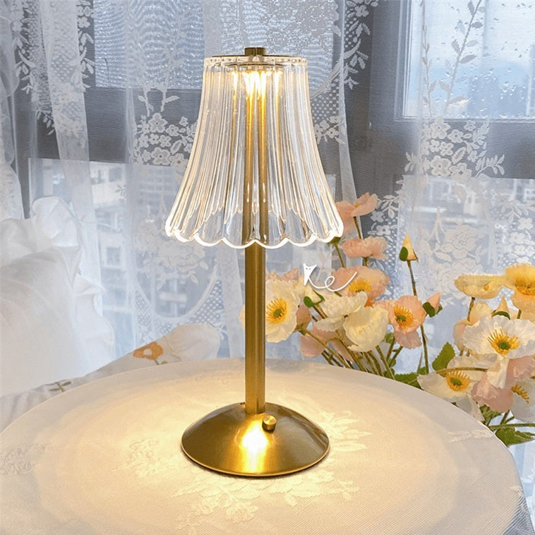 Lampe à poser tactile LED à variateur doré et cristal acrylique pour chambre et salon ambiance chaleureuse | Koossa