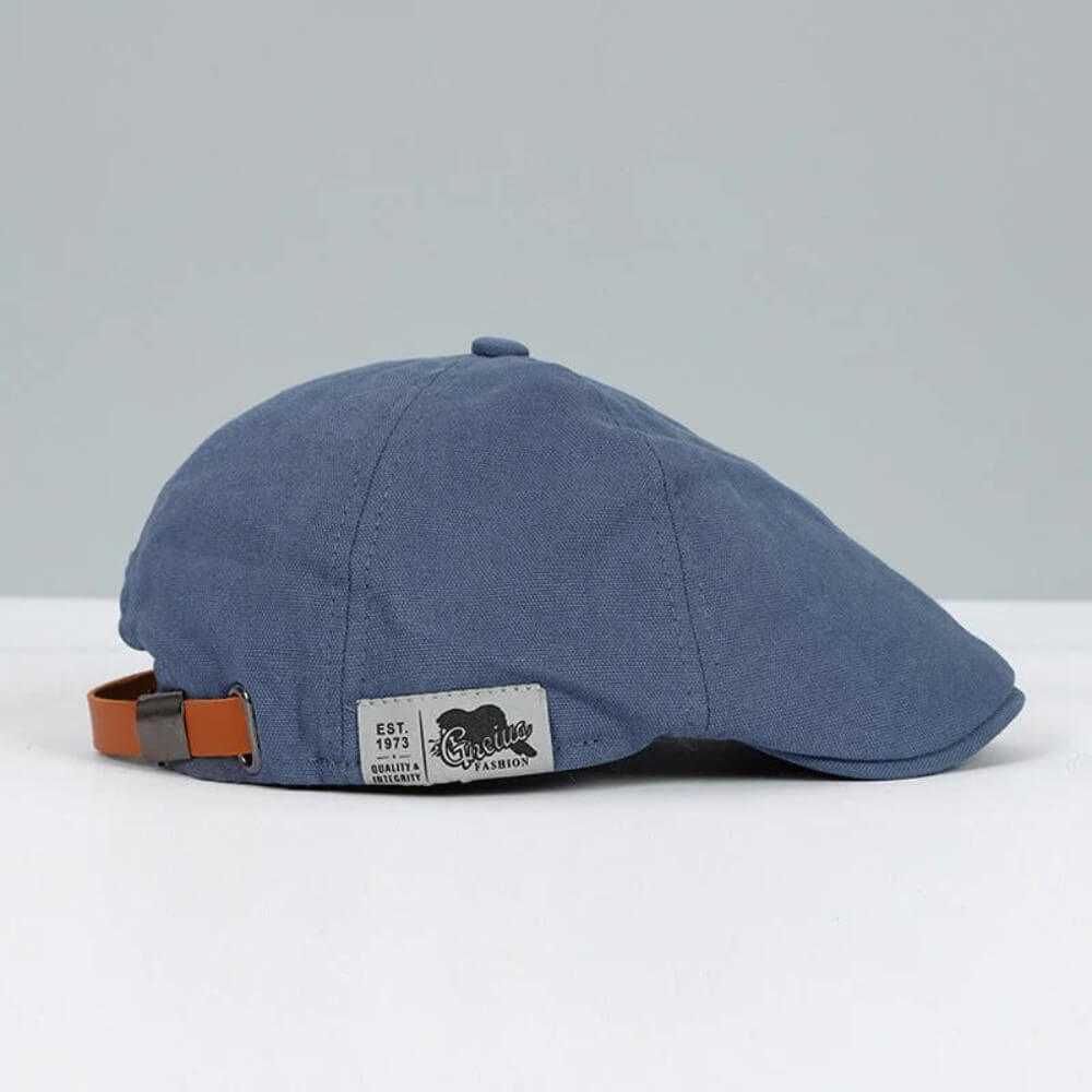 Structured Flat Cap with Adjustable Strap in Heritage Newsboy Style – Timeless Headwear for Smart Casual Wear | Koossa