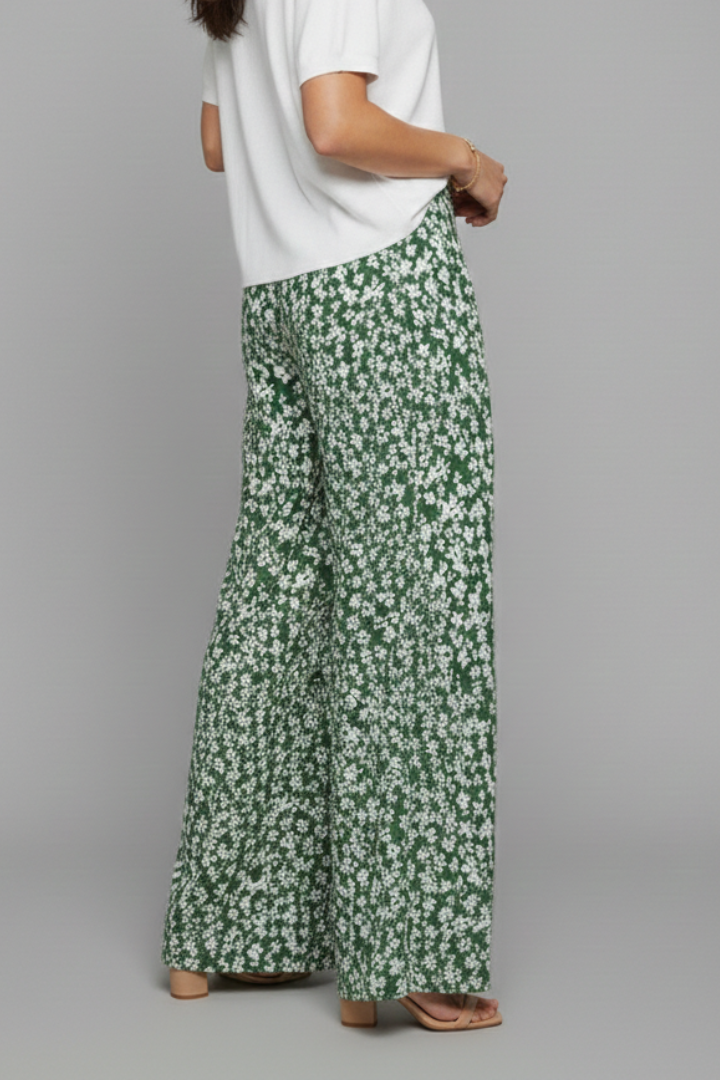 Wide-Leg Palazzo Trousers in Floral Print – Flowing Silhouette for Relaxed Summer Elegance | Koossa
