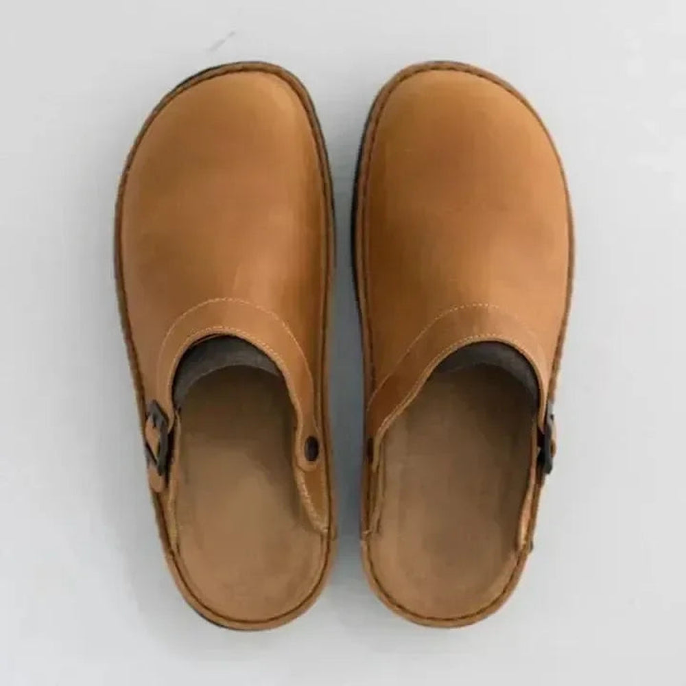 Men's Adjustable Leather Clogs — Everyday Comfort Shoes with Cushioned Footbed & Timeless Design | Koossa