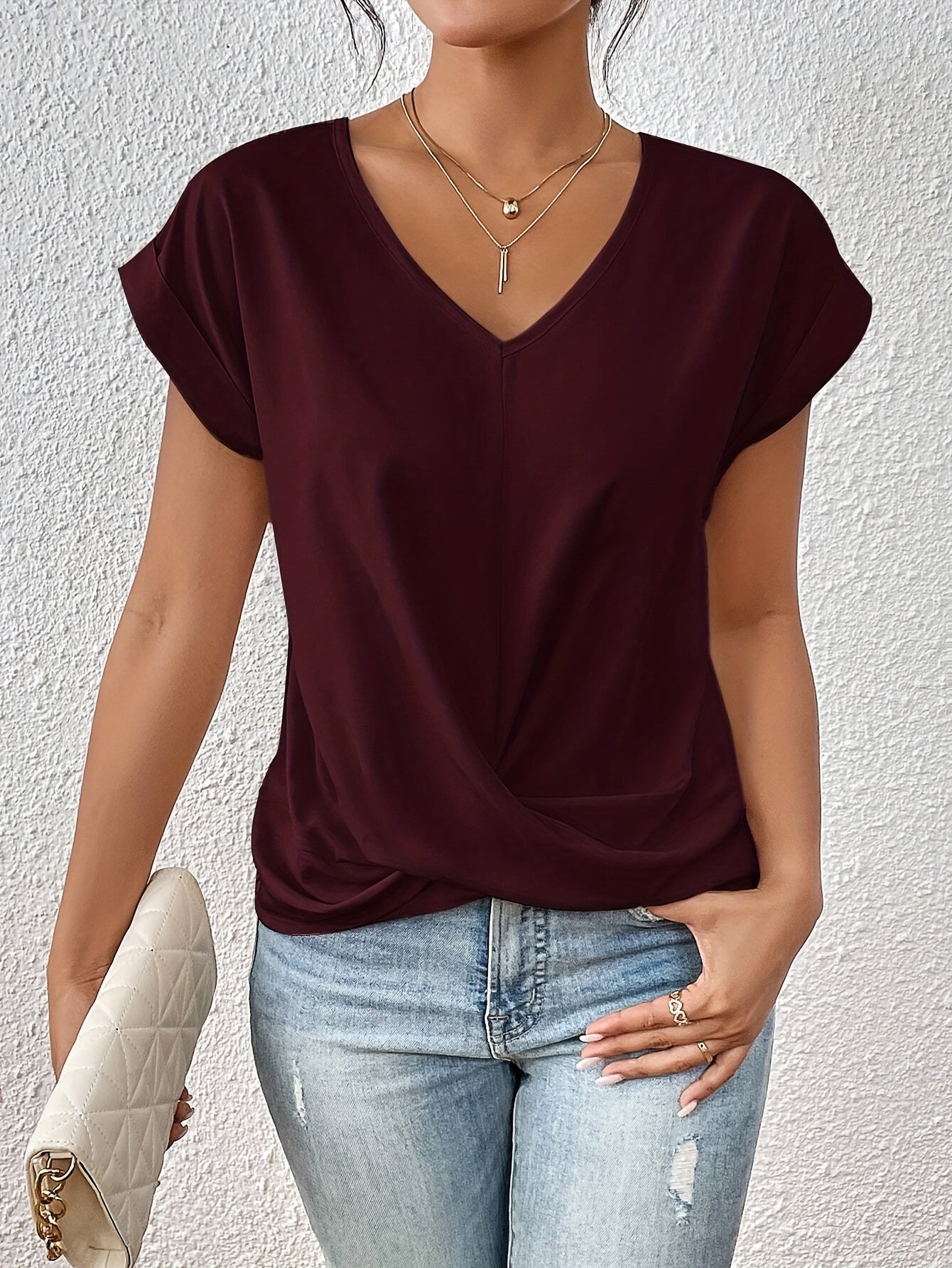 Women's V-Neck Relaxed-Fit T-Shirt in Soft Breathable Cotton for Casual Days | Koossa